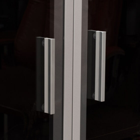 21.13 Шкаф со стеклом Цезарь 770x390x1970мм